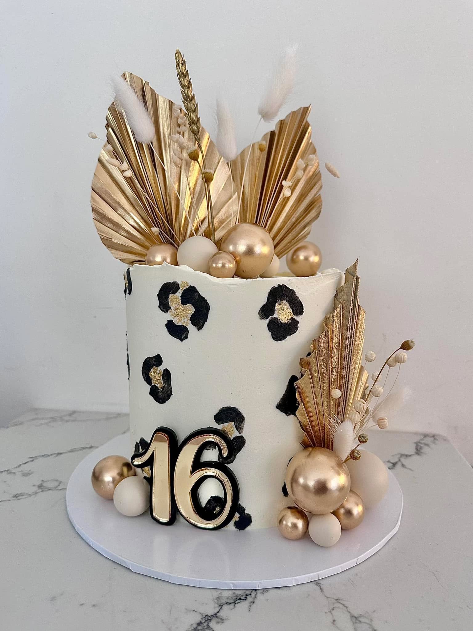 Cake by Sarah Bakes Cakes