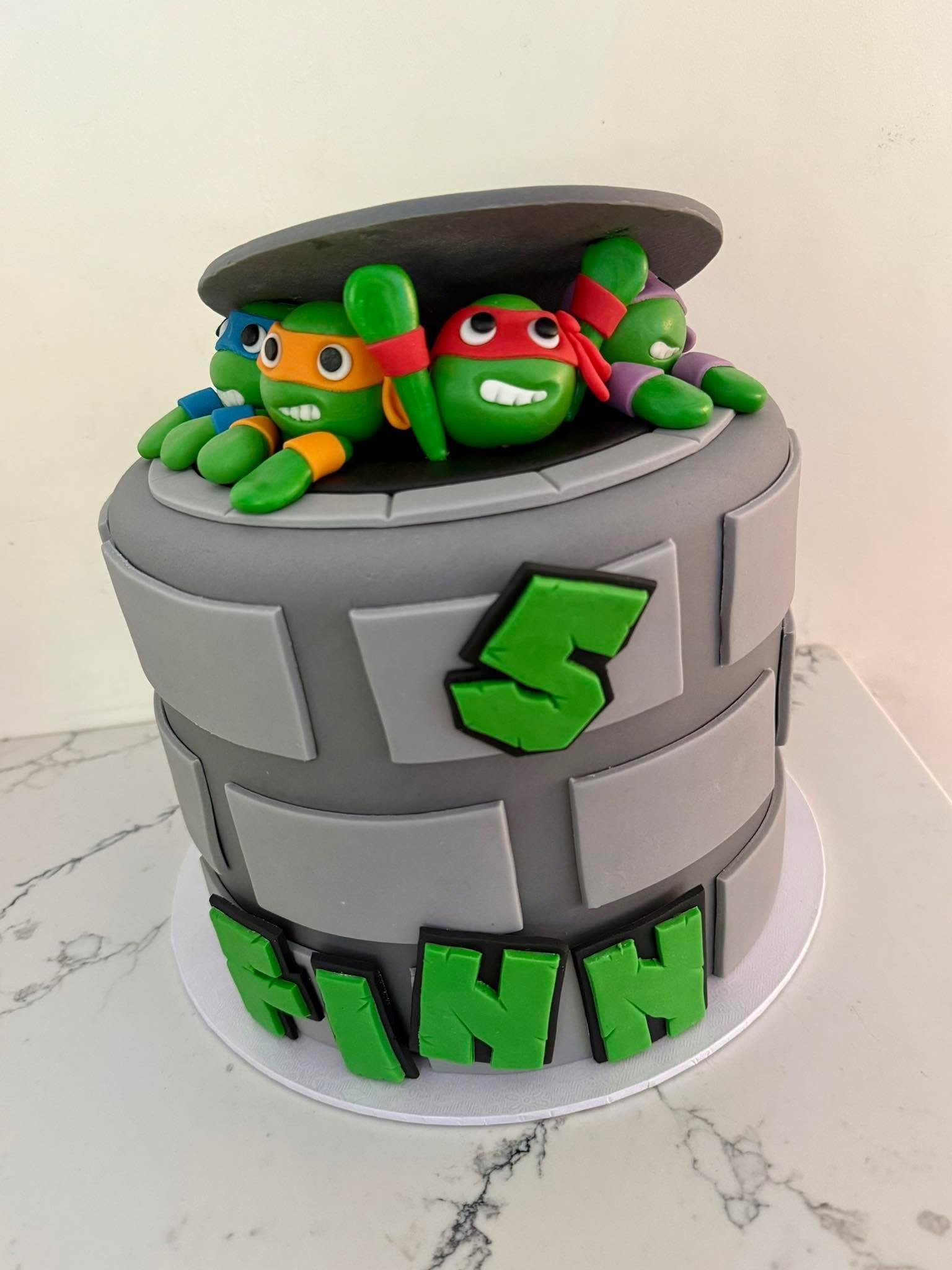 Bespoke cake by Sarah Bakes Cakes