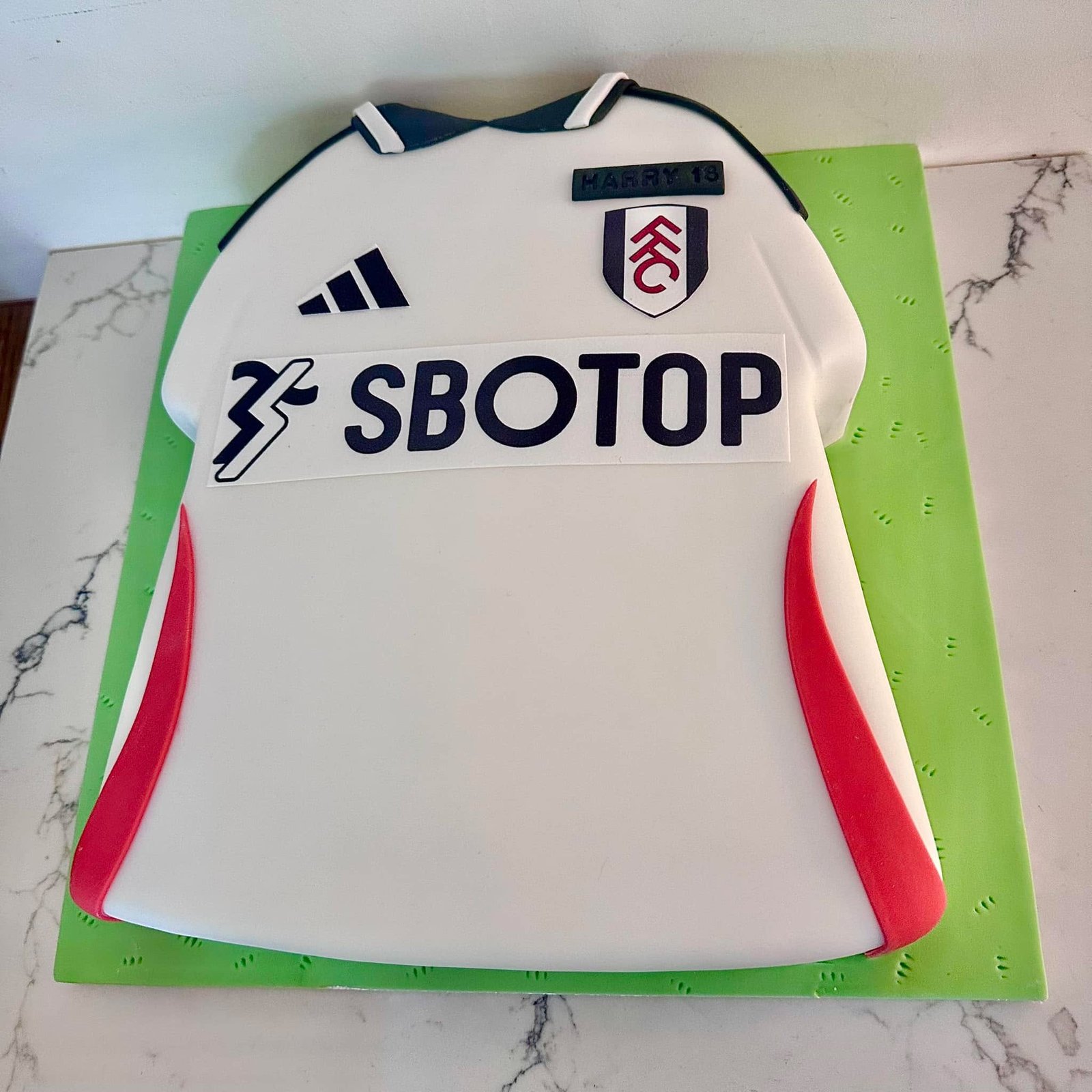 Bespoke cake by Sarah Bakes Cakes