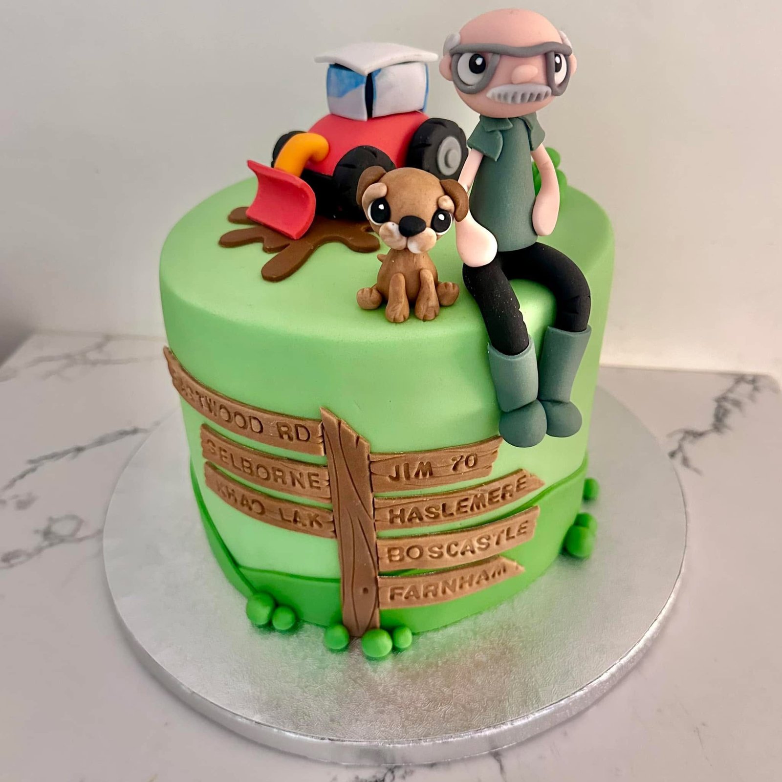 Bespoke cake by Sarah Bakes Cakes